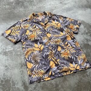 VTG Carribean Joe 100% Rayon Hawaiian Loop Collar Button Up Short Sleeve SMALL
